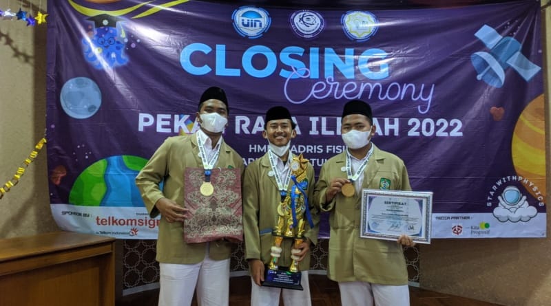 TIM MALHIKDUA RAIH JUARA 1 FISIKA DI AJANG PEKAN RAYA ILMIAH UIN SYARIF HIDAYATULLAH