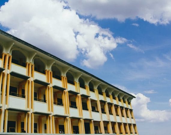 Gedung Putra 3 lantai