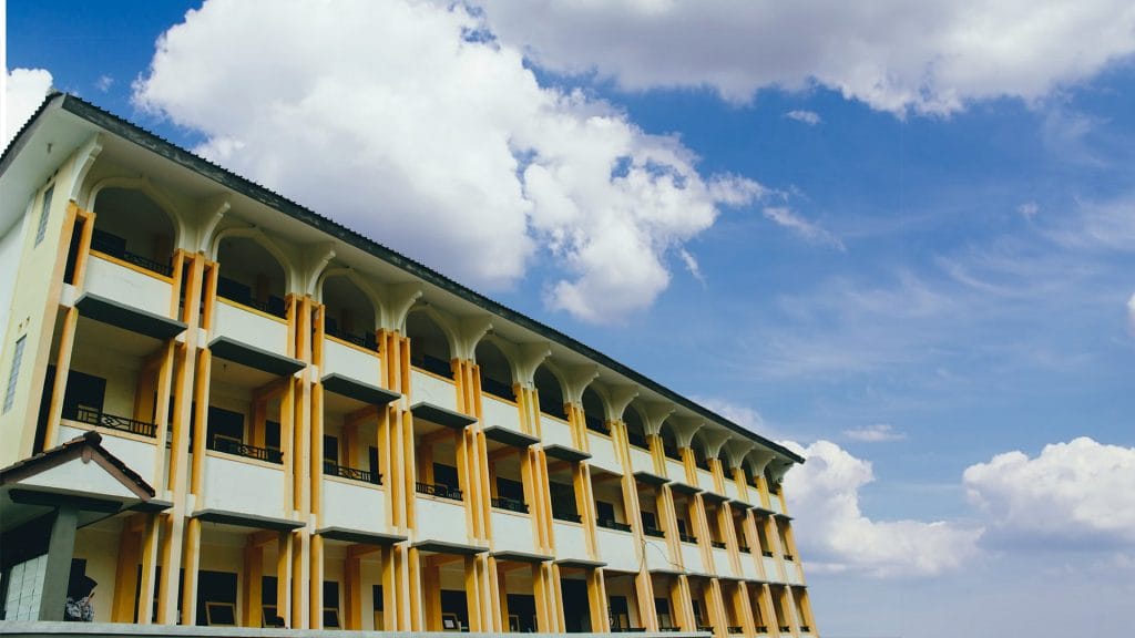 Gedung Putra 3 lantai